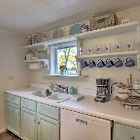 Coastal, Walkable Home In Historic Southport! Esterno foto