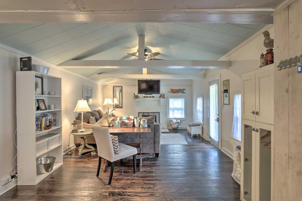 Coastal, Walkable Home In Historic Southport! Esterno foto