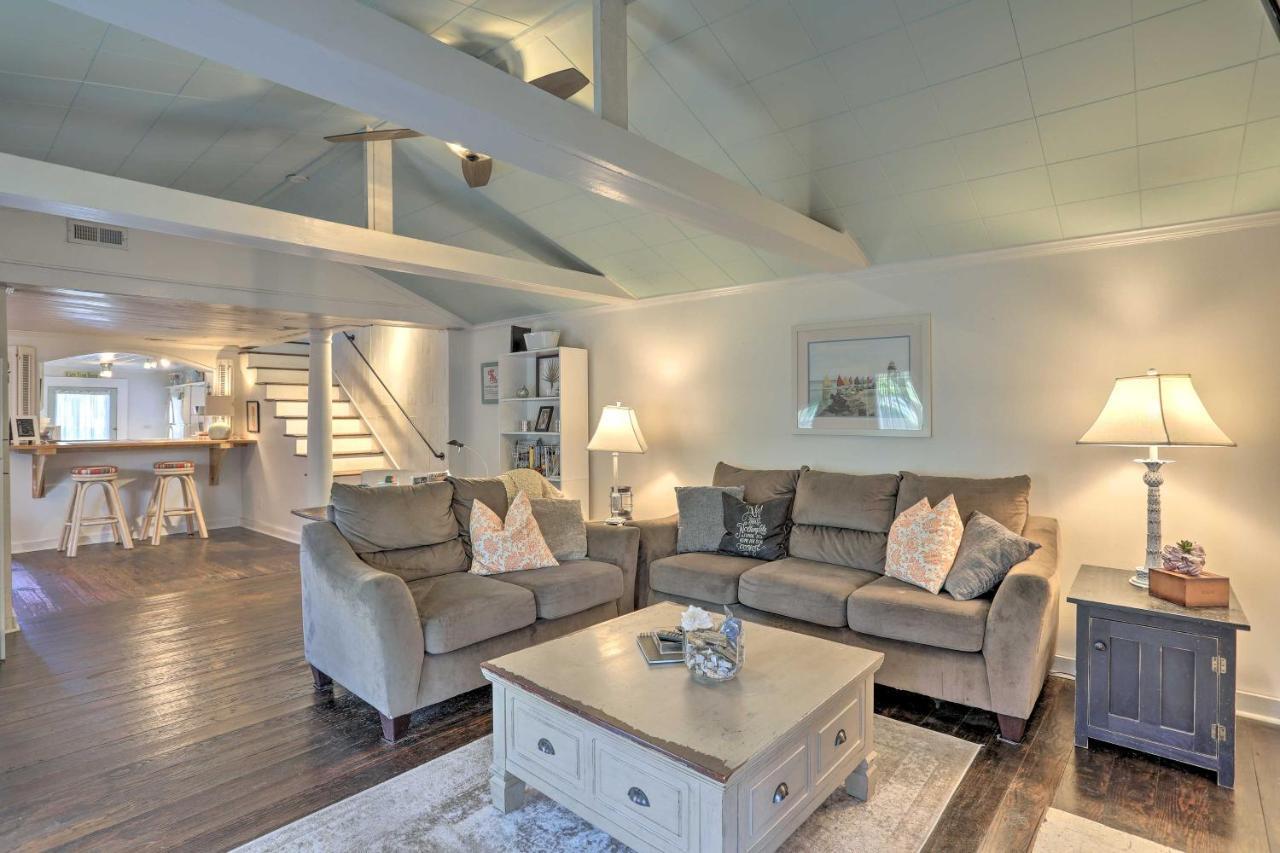 Coastal, Walkable Home In Historic Southport! Esterno foto