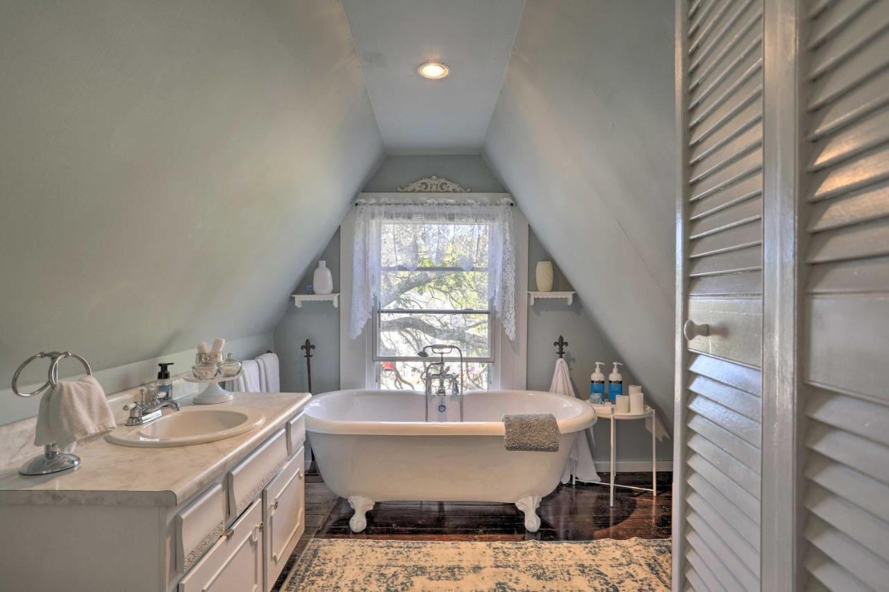 Coastal, Walkable Home In Historic Southport! Esterno foto